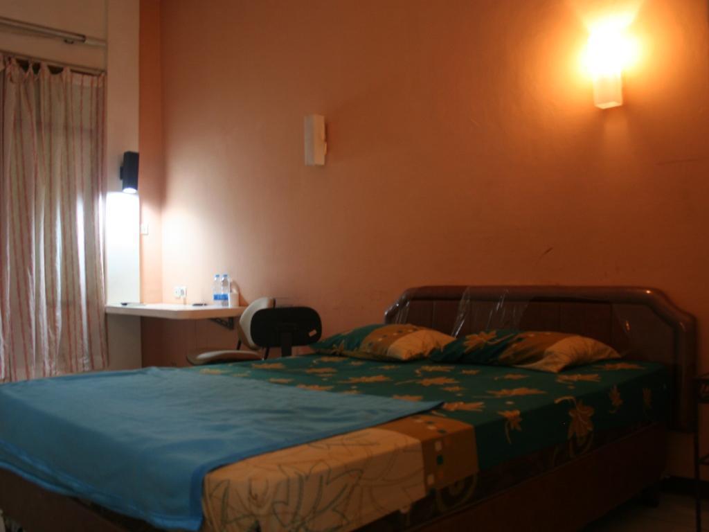 Wisma Bonang Guest House Jakarta Exterior photo